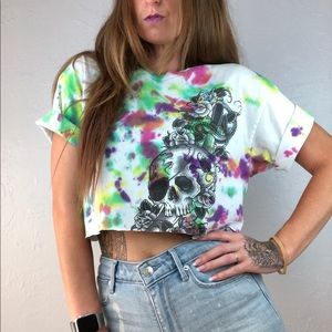 ETNIES Tie Dye Crop Top Skull Skateboard Medium